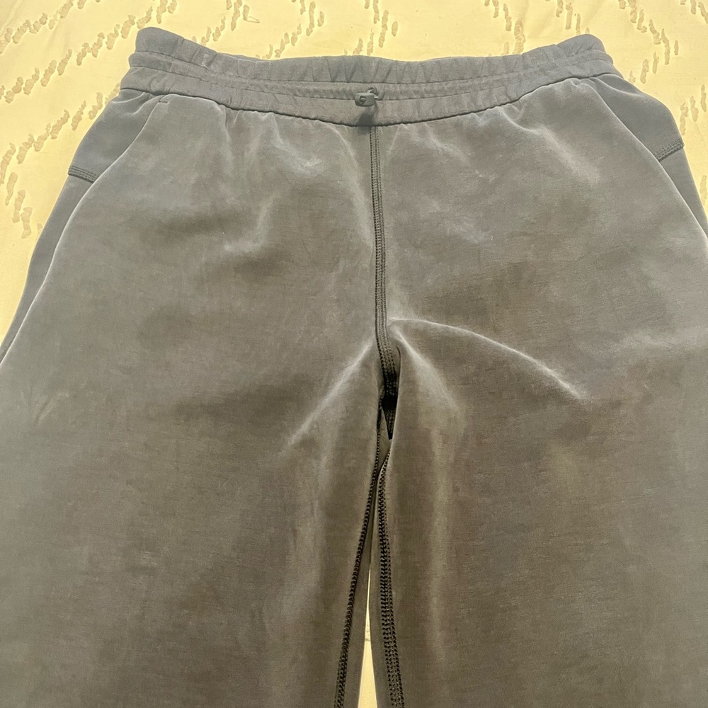 lululemon athletica Softstreme HR Straight Leg Crop Pants